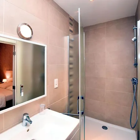 Luxurious Chalet In With Sauna *